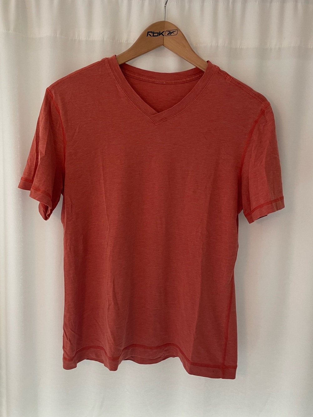 Lululemon Orange t shirt v neck short sleeve men’s S/M small - medium tee